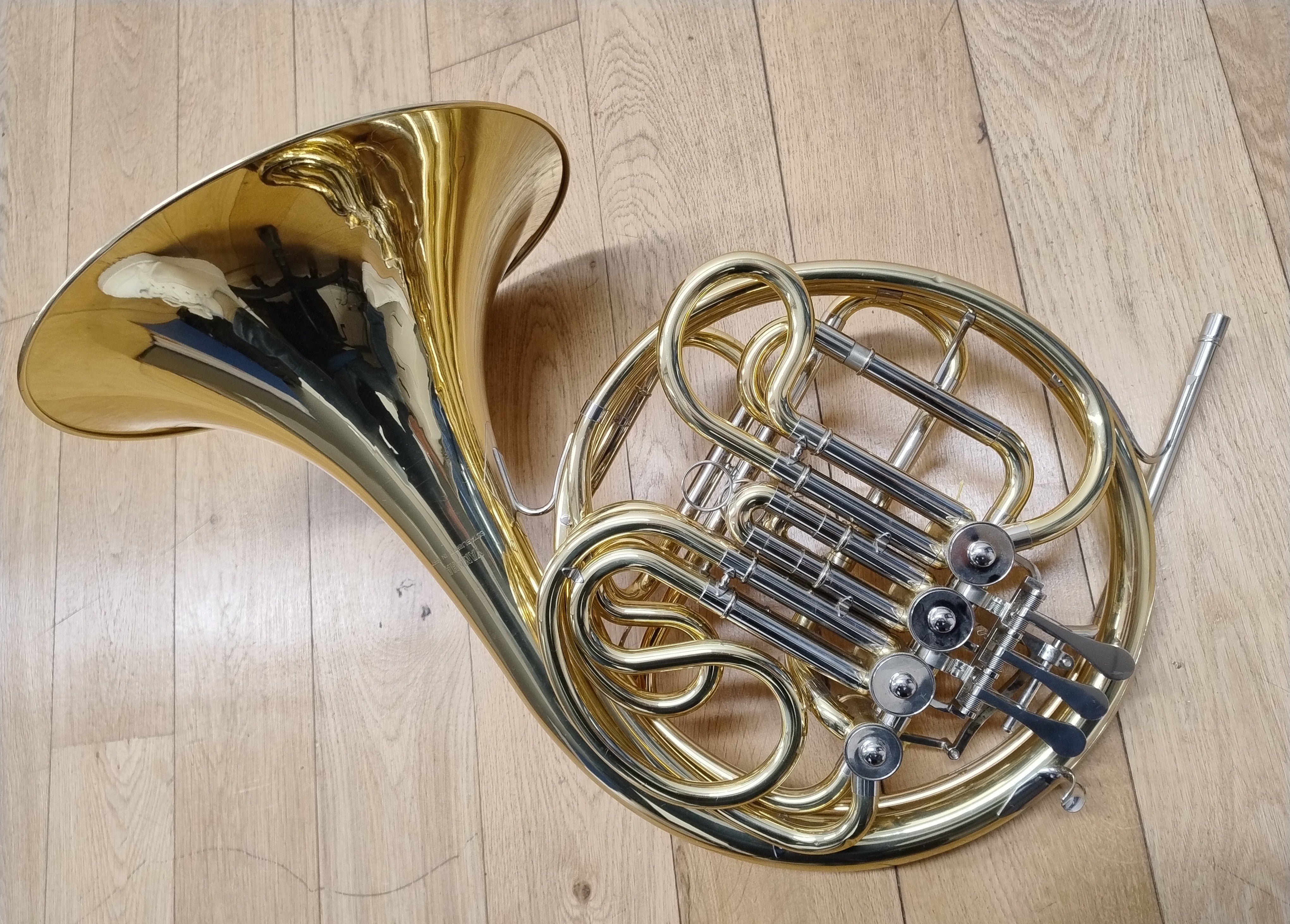 Yamaha YHR567 F/Bb French Horn (Pre-owned)