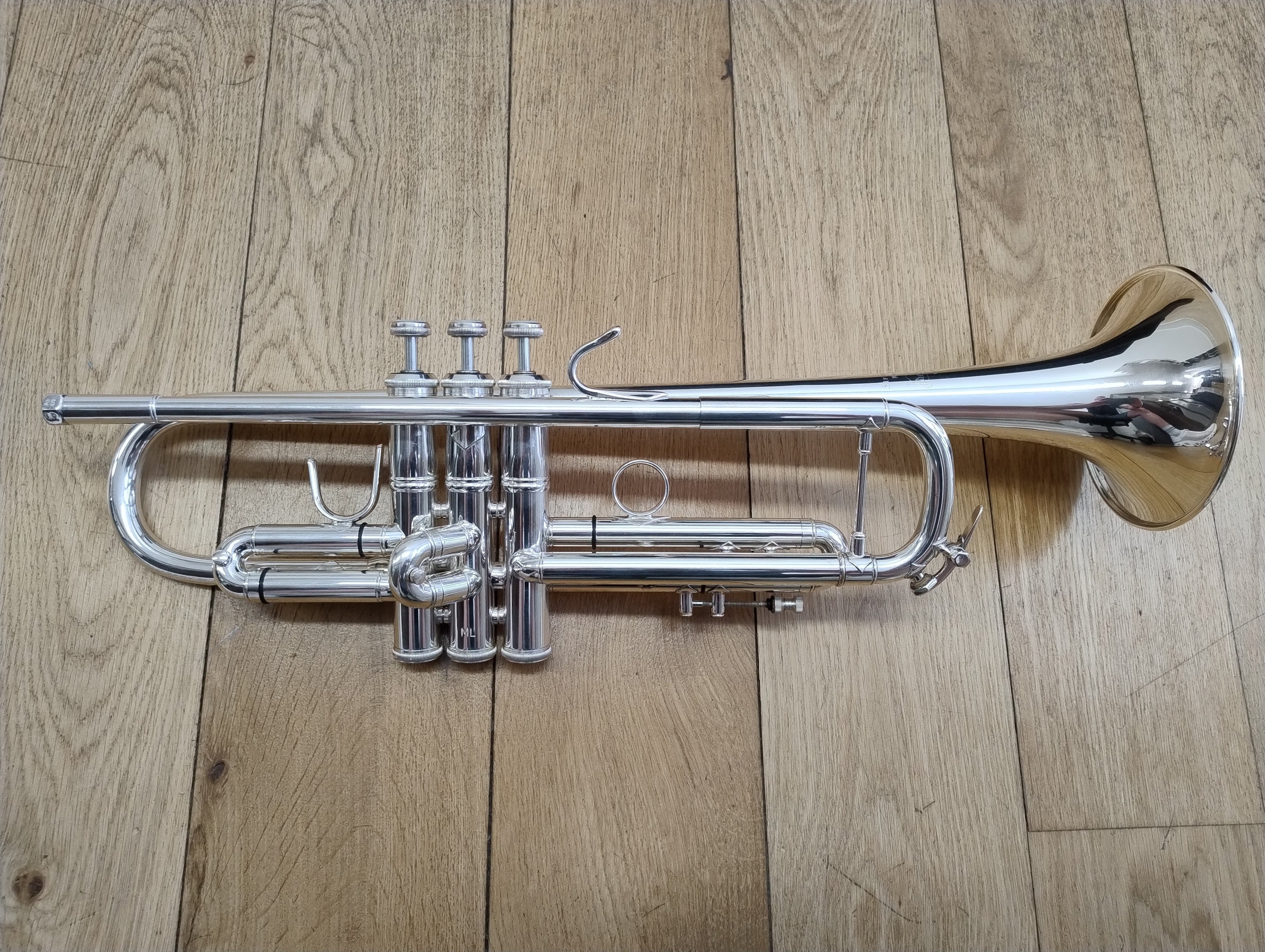 Bach Stradivarius LRS180ML43 Bb Trumpet (Pre-owned)