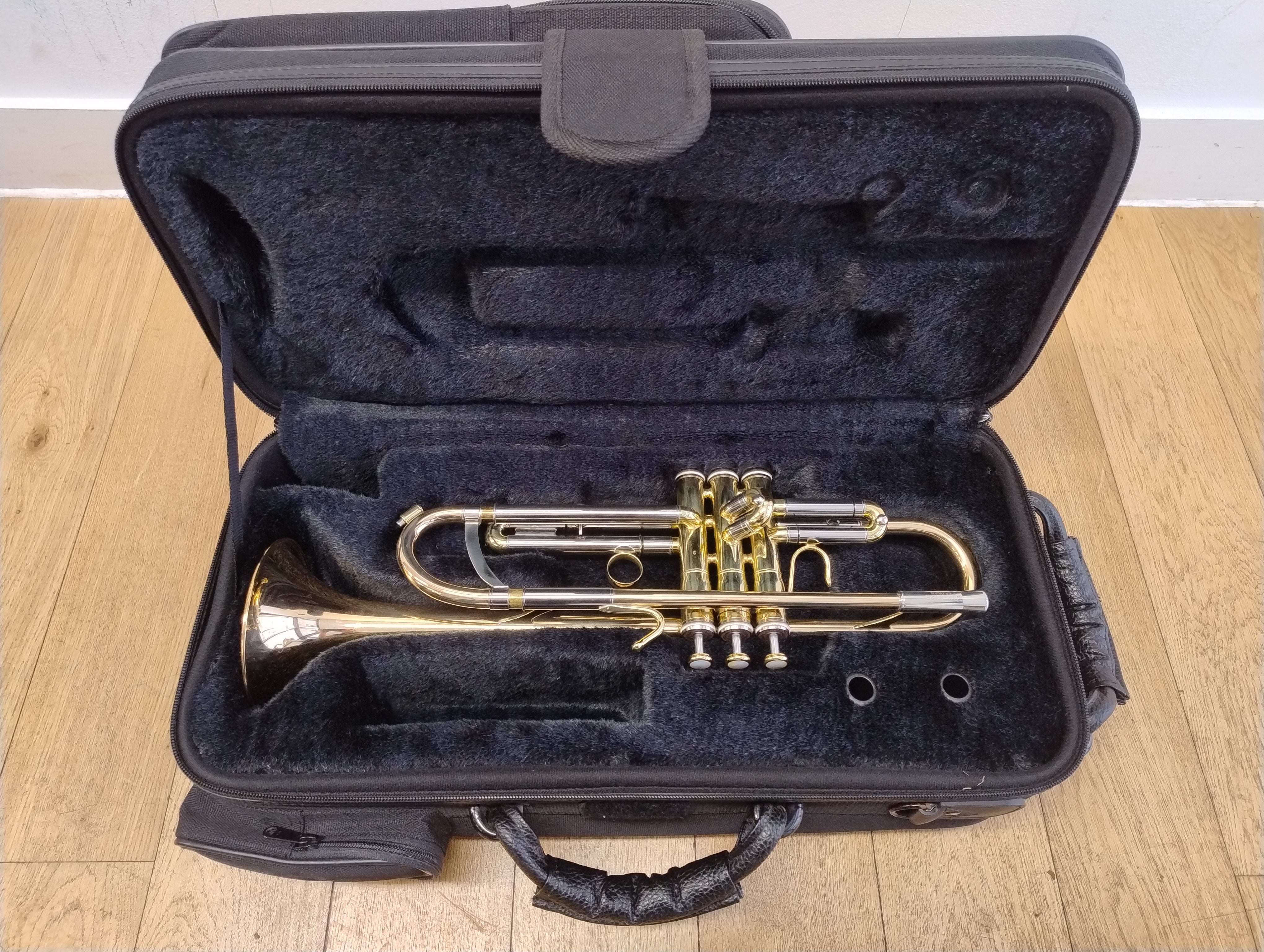 Jupiter JTR812R Bb Trumpet (Pre-owned)