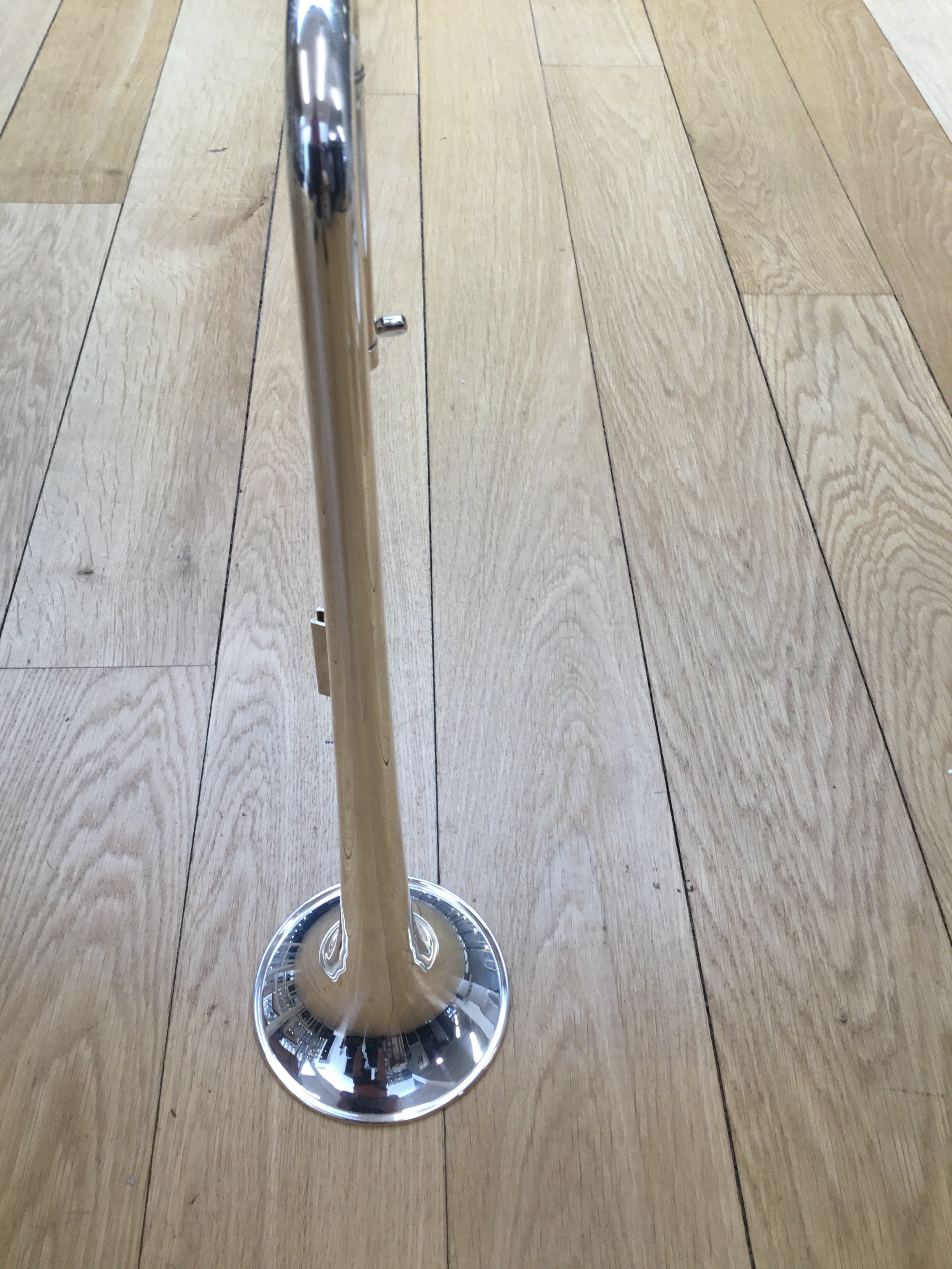 Bach 236 Bell with fittings for schilke E3L in silver plate, used