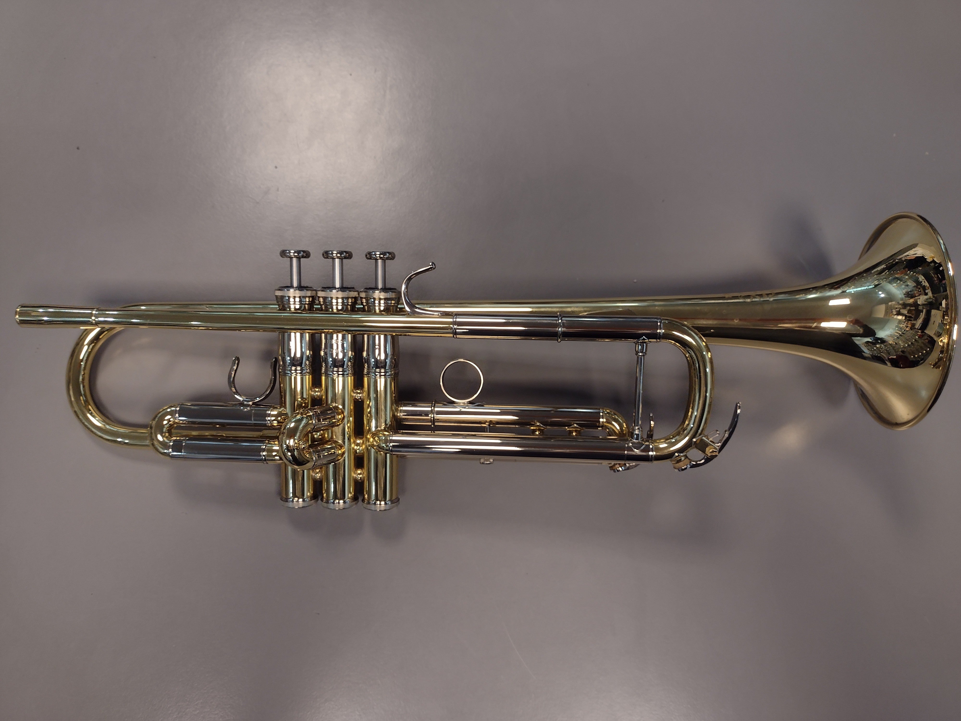 Yamaha YTR8335R Bb Trumpet (Pre-owned)