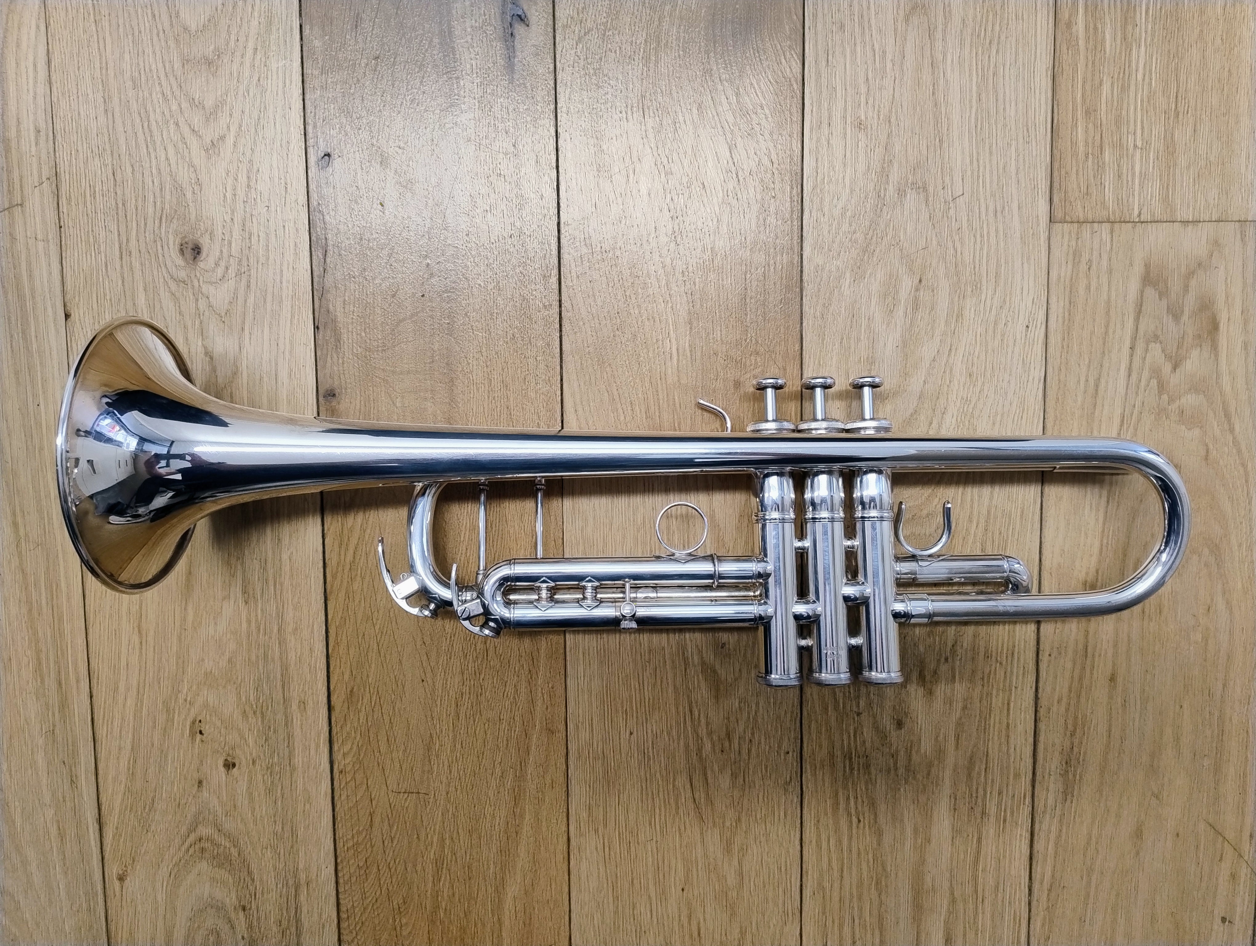 Yamaha Xeno YTR8345S Bb Trumpet (Pre-owned)