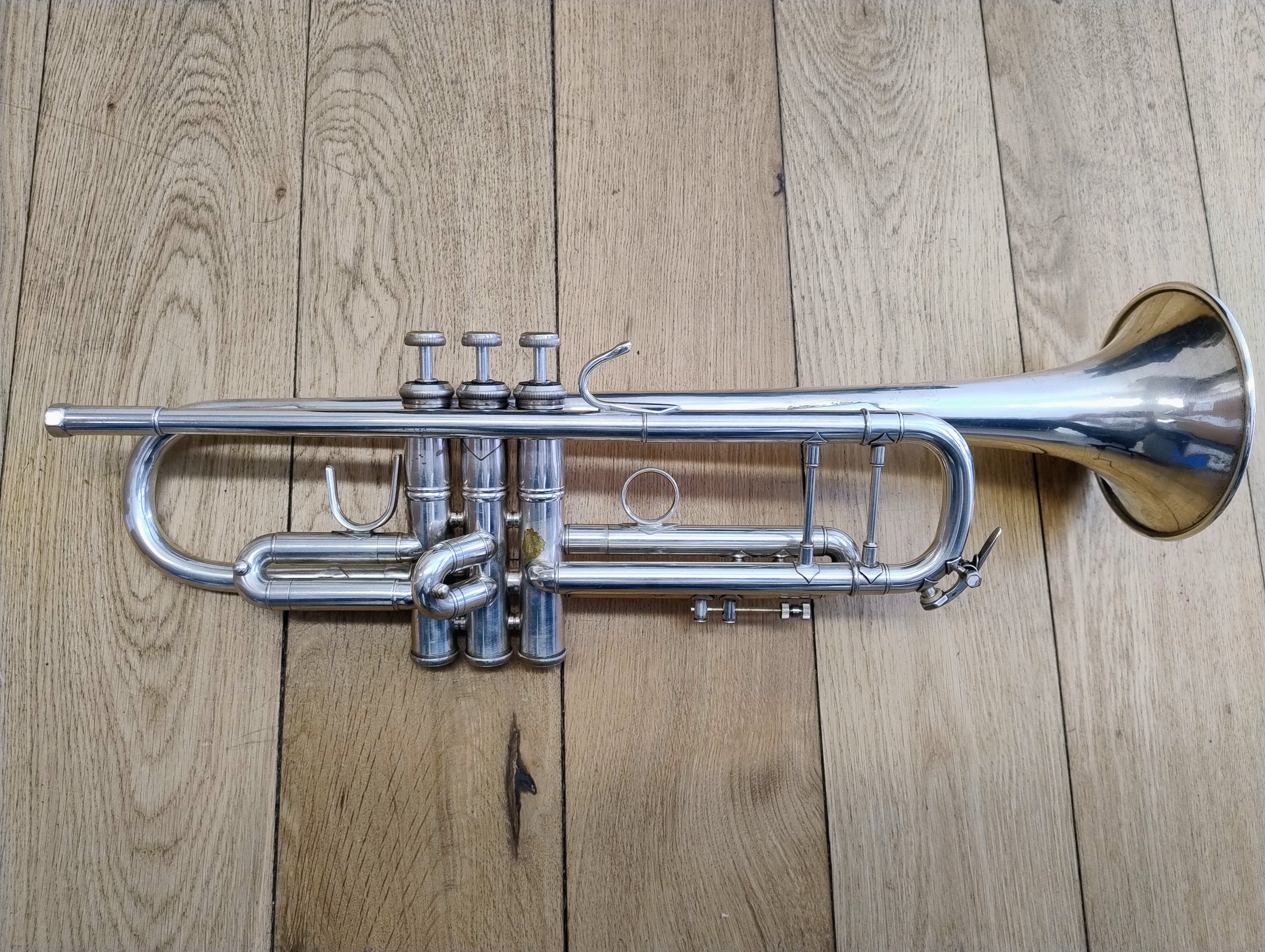 Bach Stradivarius S180ML37 Bb Trumpet (Pre-owned)