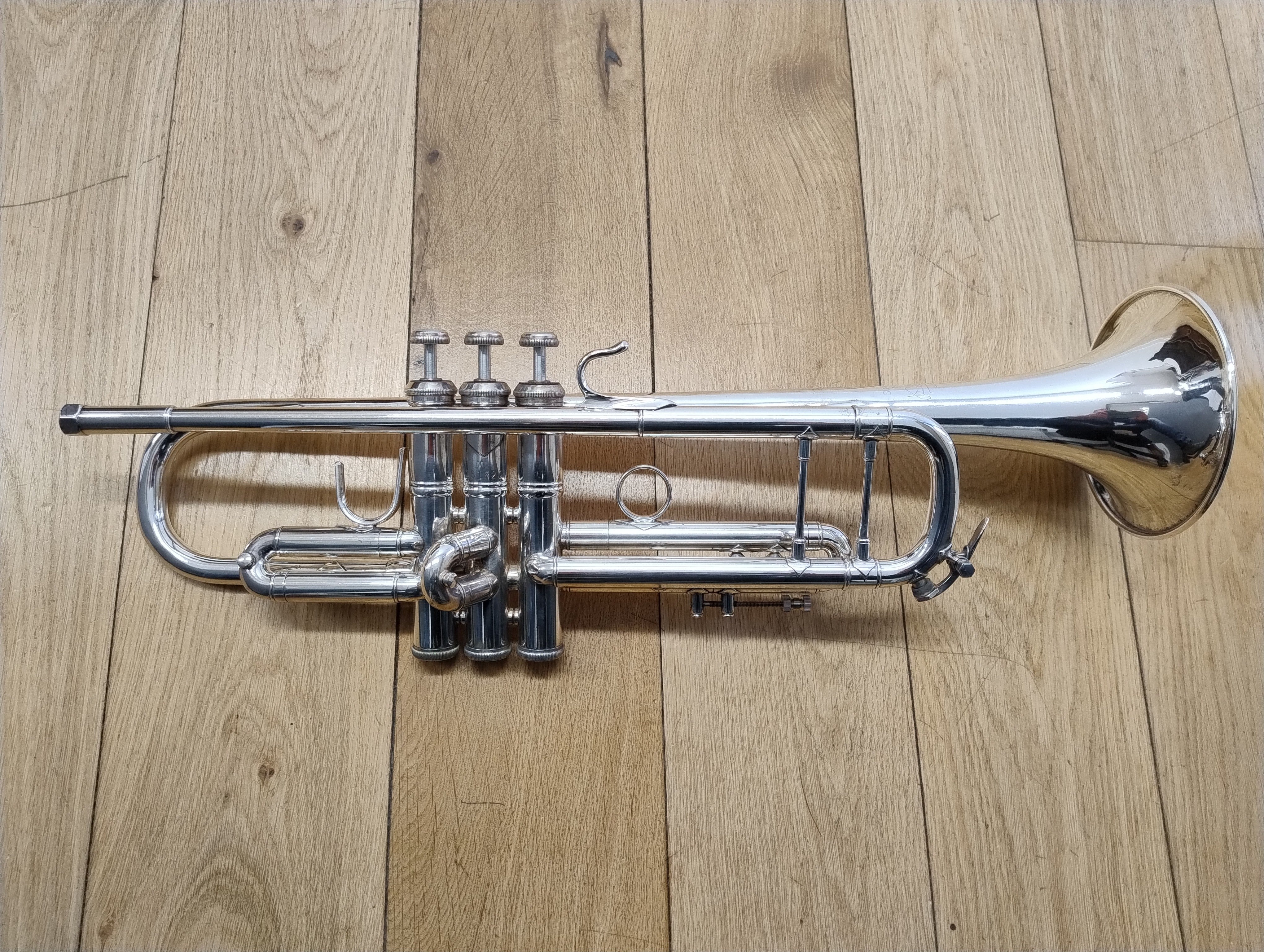 Bach Stradivarius LTS180ML37 Bb Trumpet  (Pre-owned)