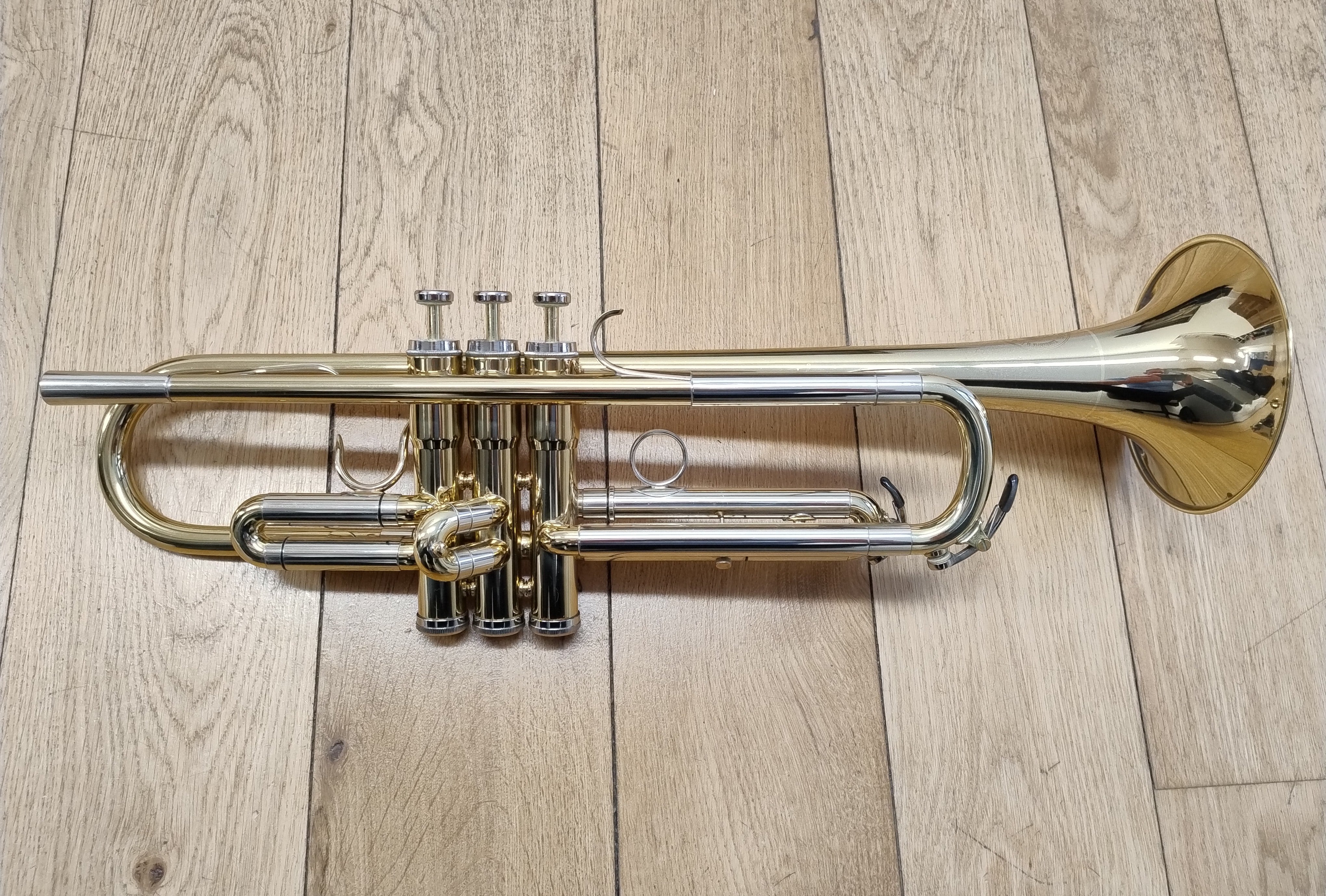 B&H Sovereign 907 'Symphony' Bb Trumpet  (Pre-owned)