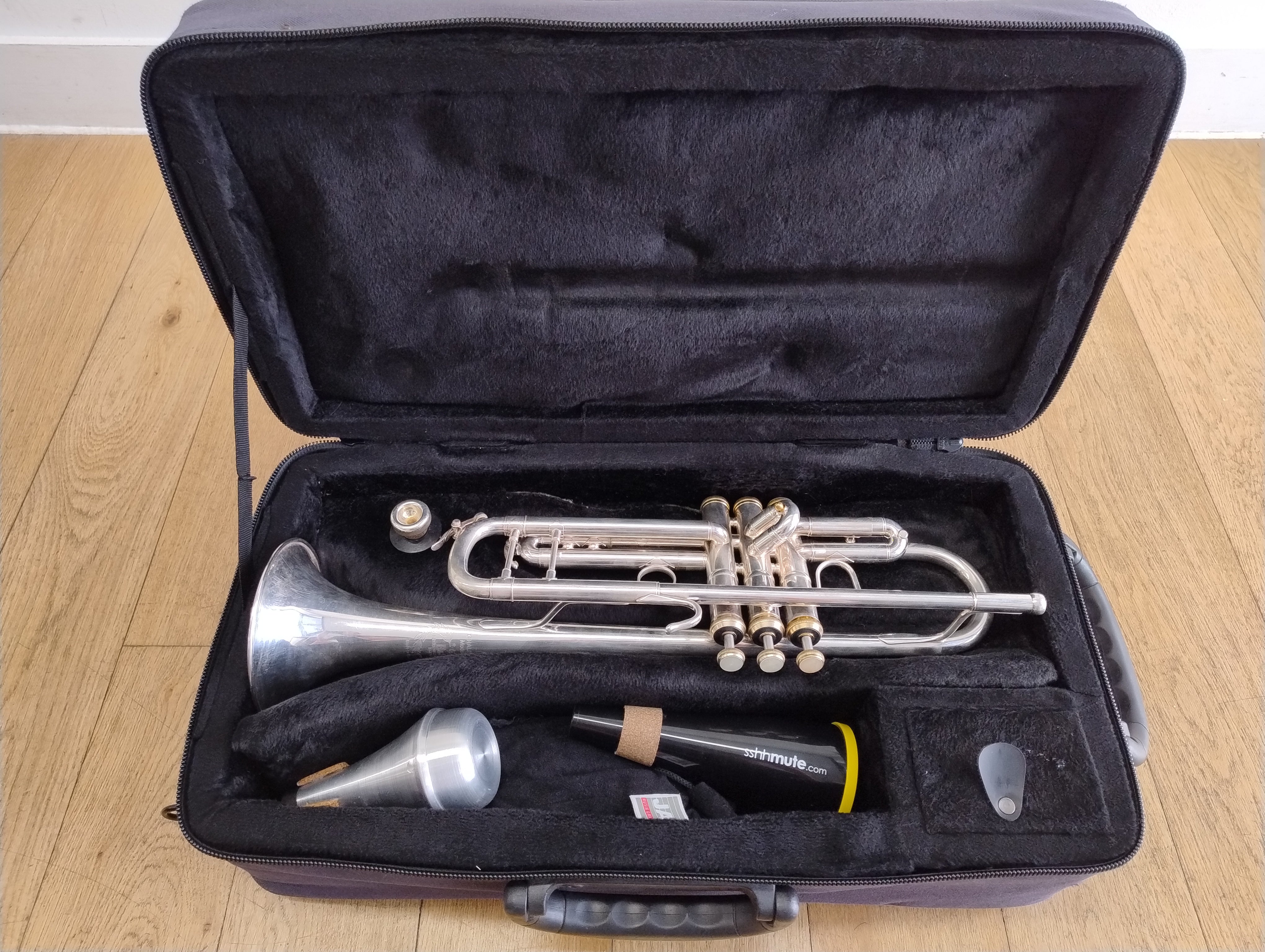 B&S BS3137S Challenger 1 Bb Trumpet  (Pre-owned)