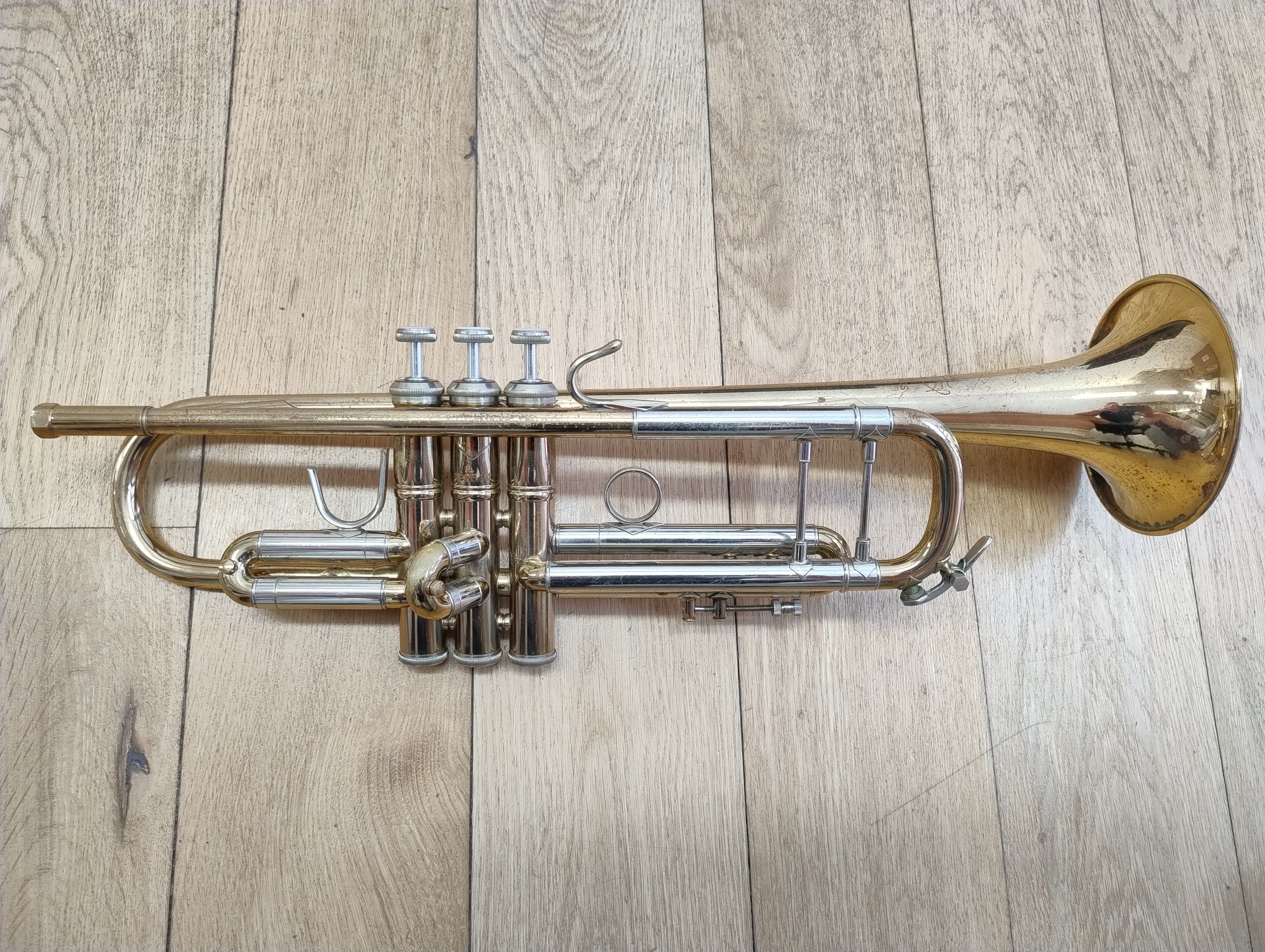 Bach Stradivarius 180L25 Bb Trumpet  (Pre-owned)
