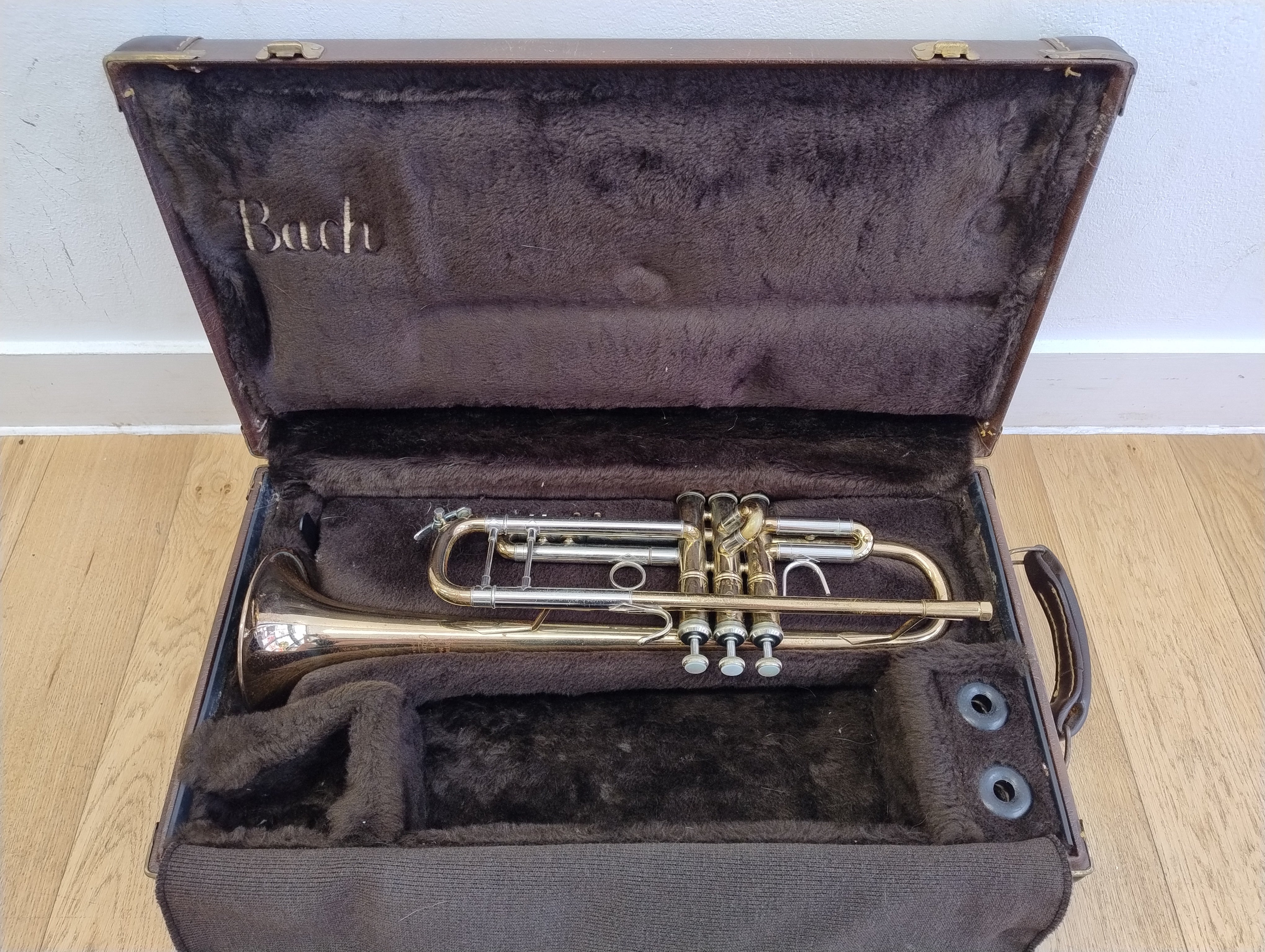 Bach Stradivarius 180L25 Bb Trumpet  (Pre-owned)