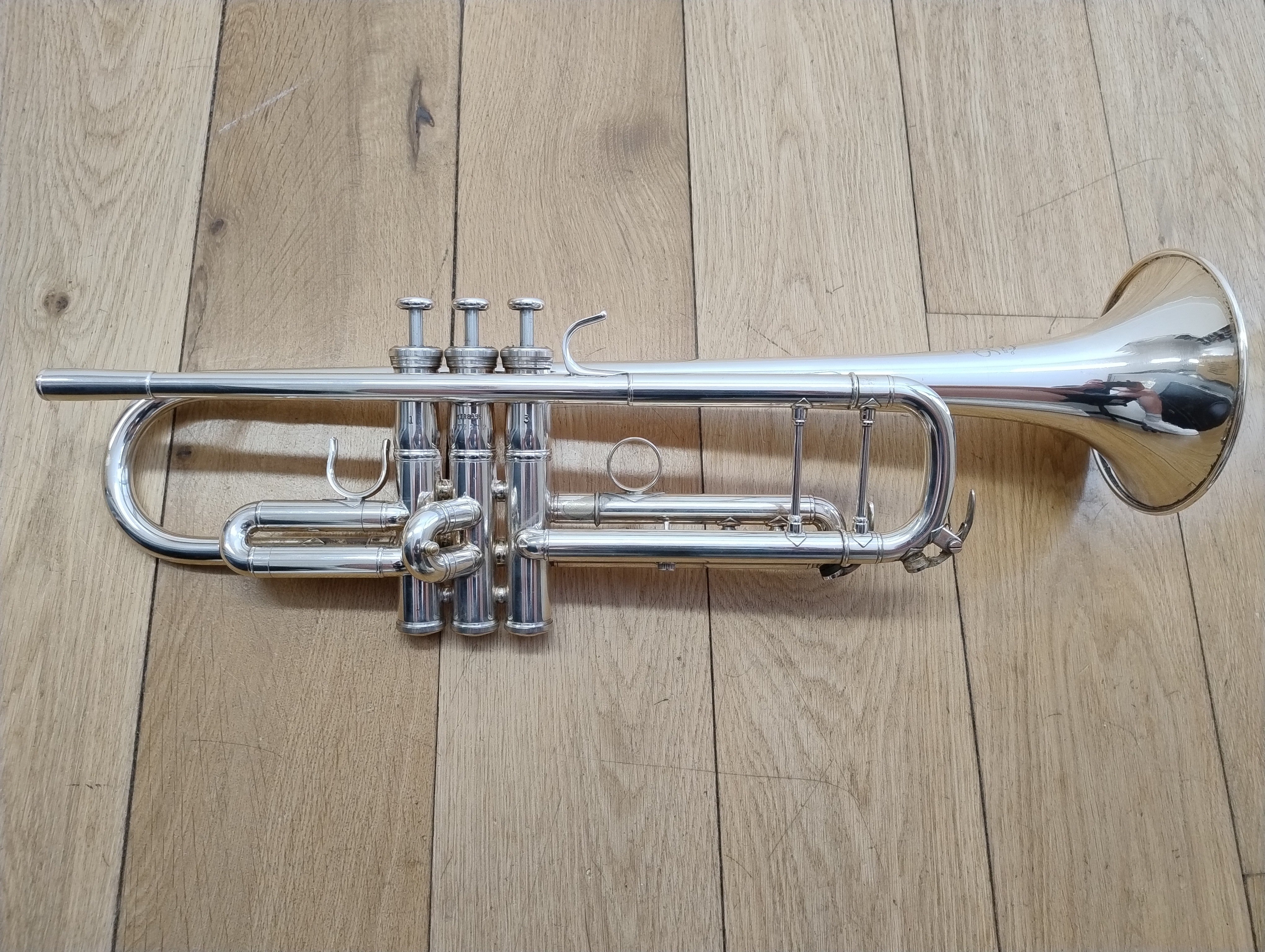Yamaha Xeno YTR8335S Bb Trumpet  (Pre-owned)