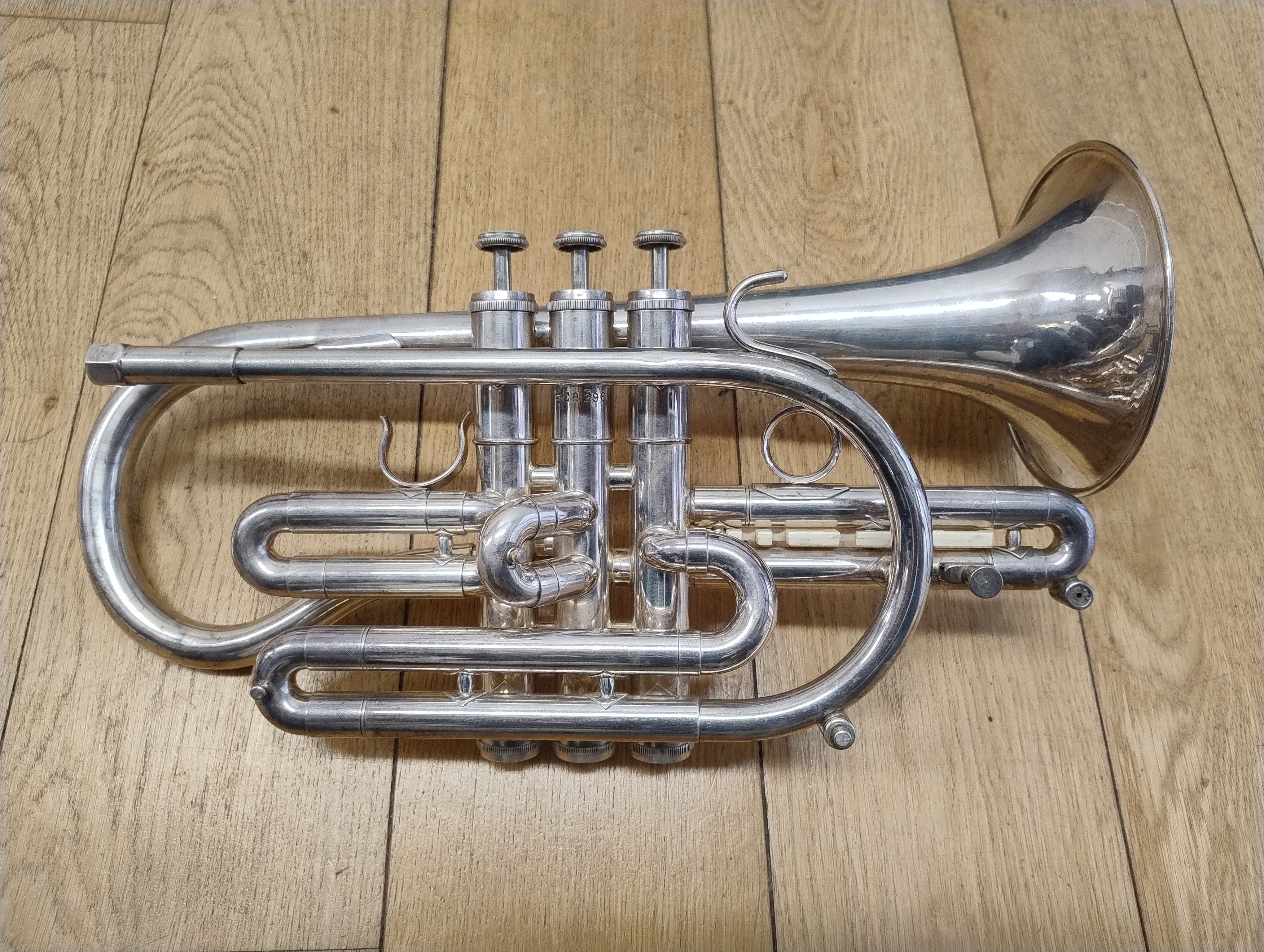 Getzen Eterna Bb Cornet  (Pre-owned)