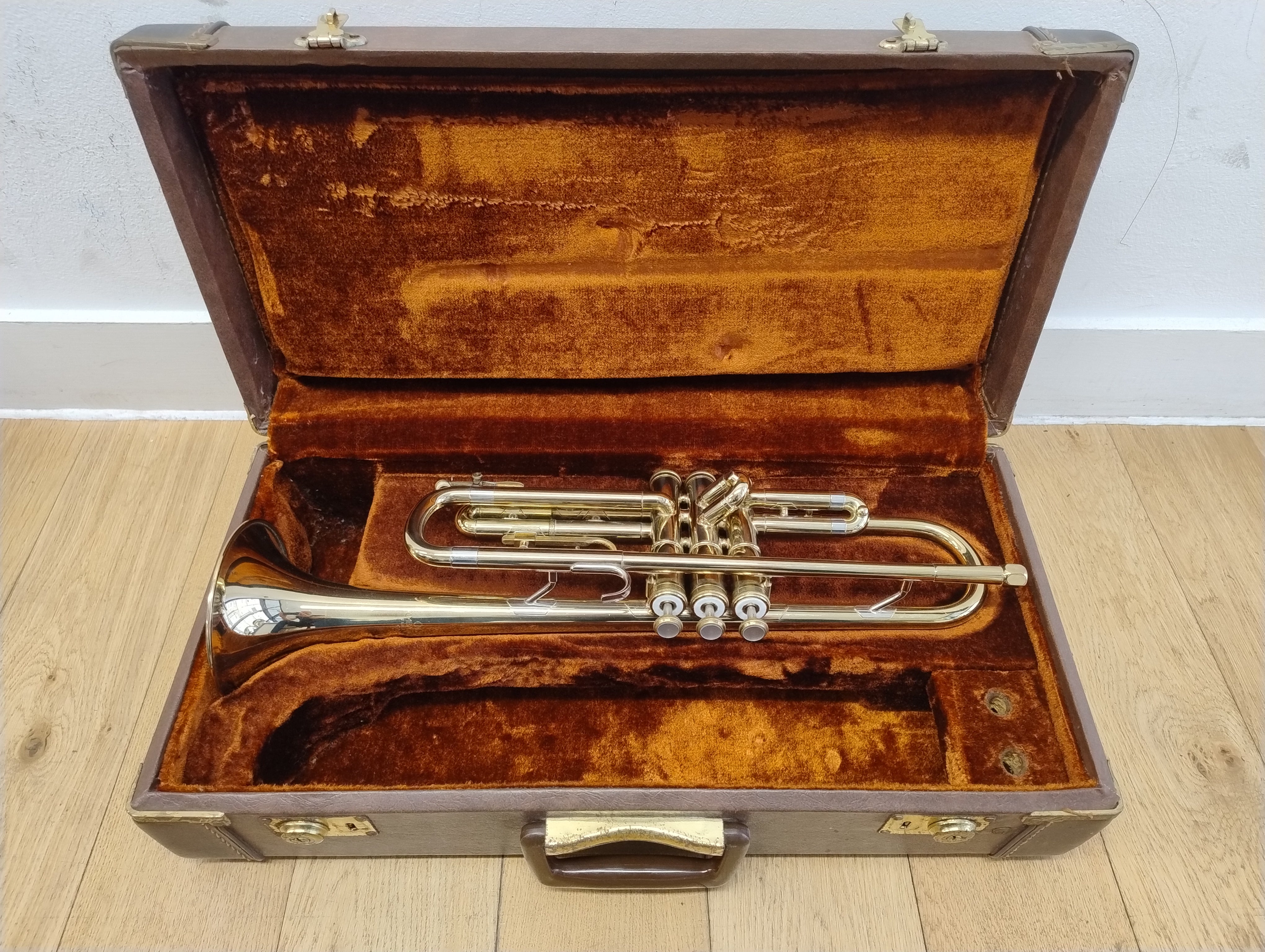 Olds Ambassador Bb Trumpet  (Pre-owned)