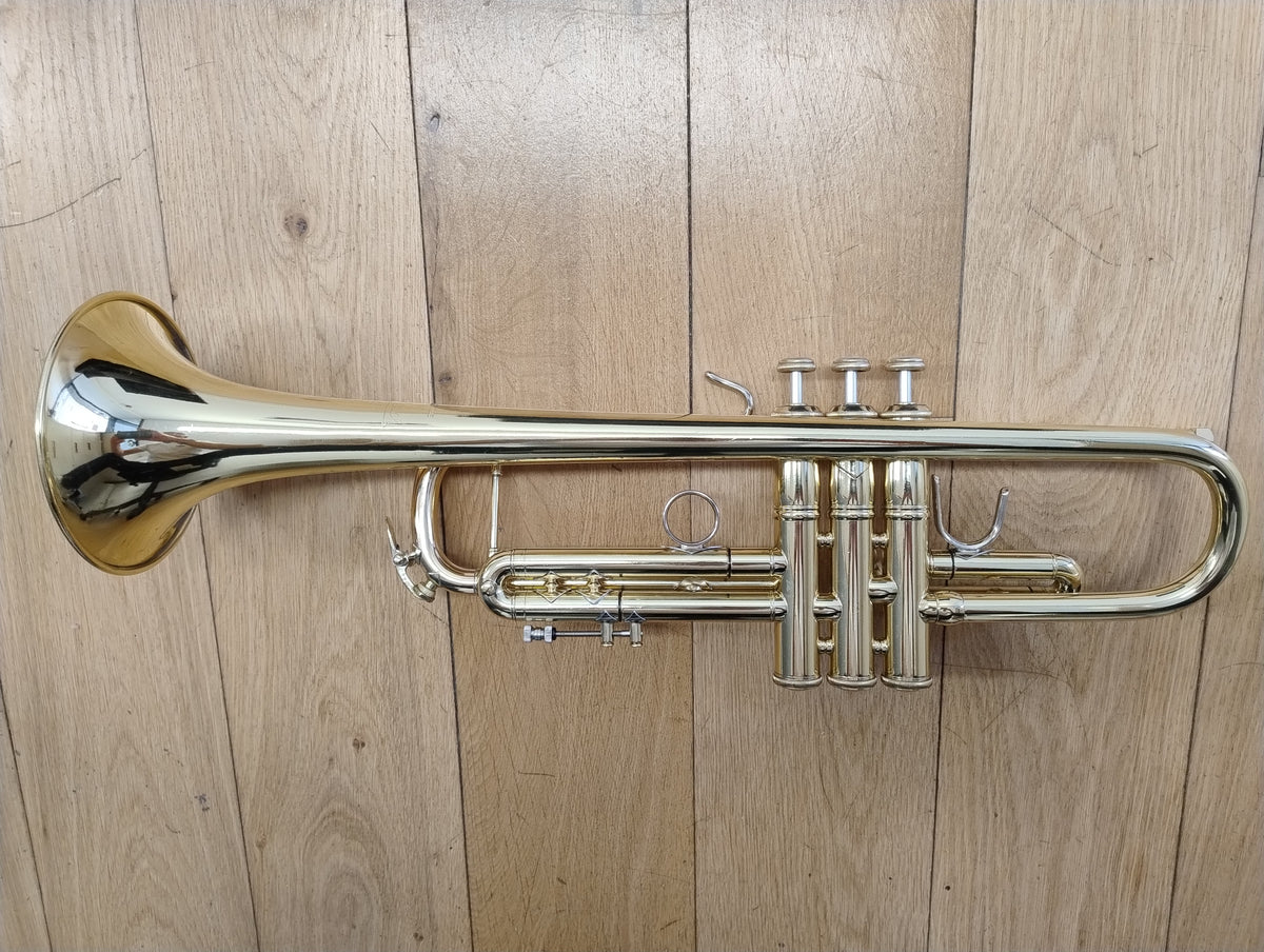 Bach Stradivarius LR180ML37 Bb Trumpet  (Pre-owned)