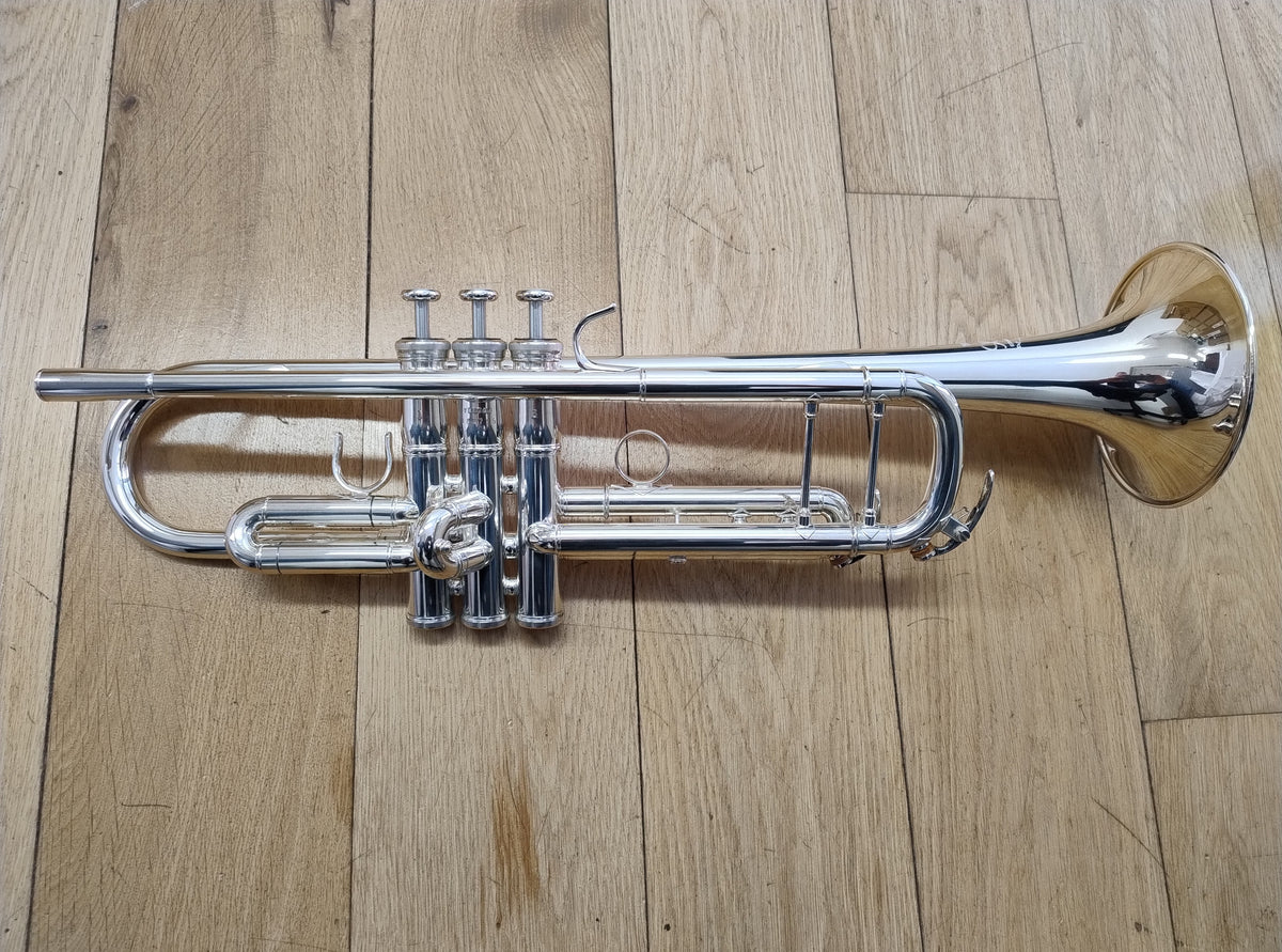 Yamaha Xeno YTR8345GS Bb Trumpet  (Pre-owned)