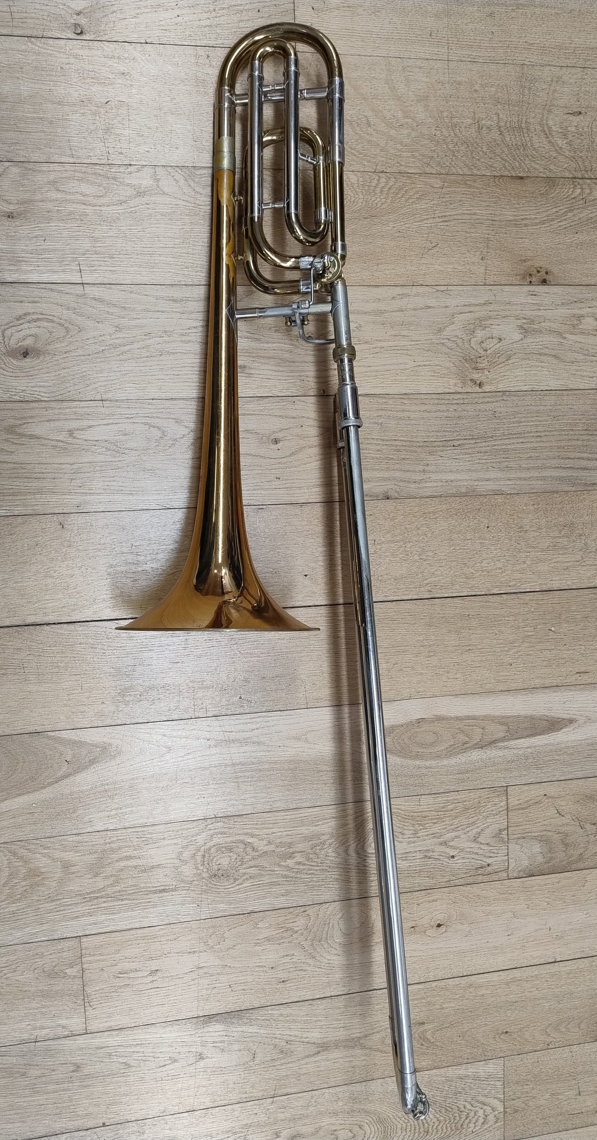 Bach Stradivarius 42BG Bb/F Trombone  (Pre-owned)