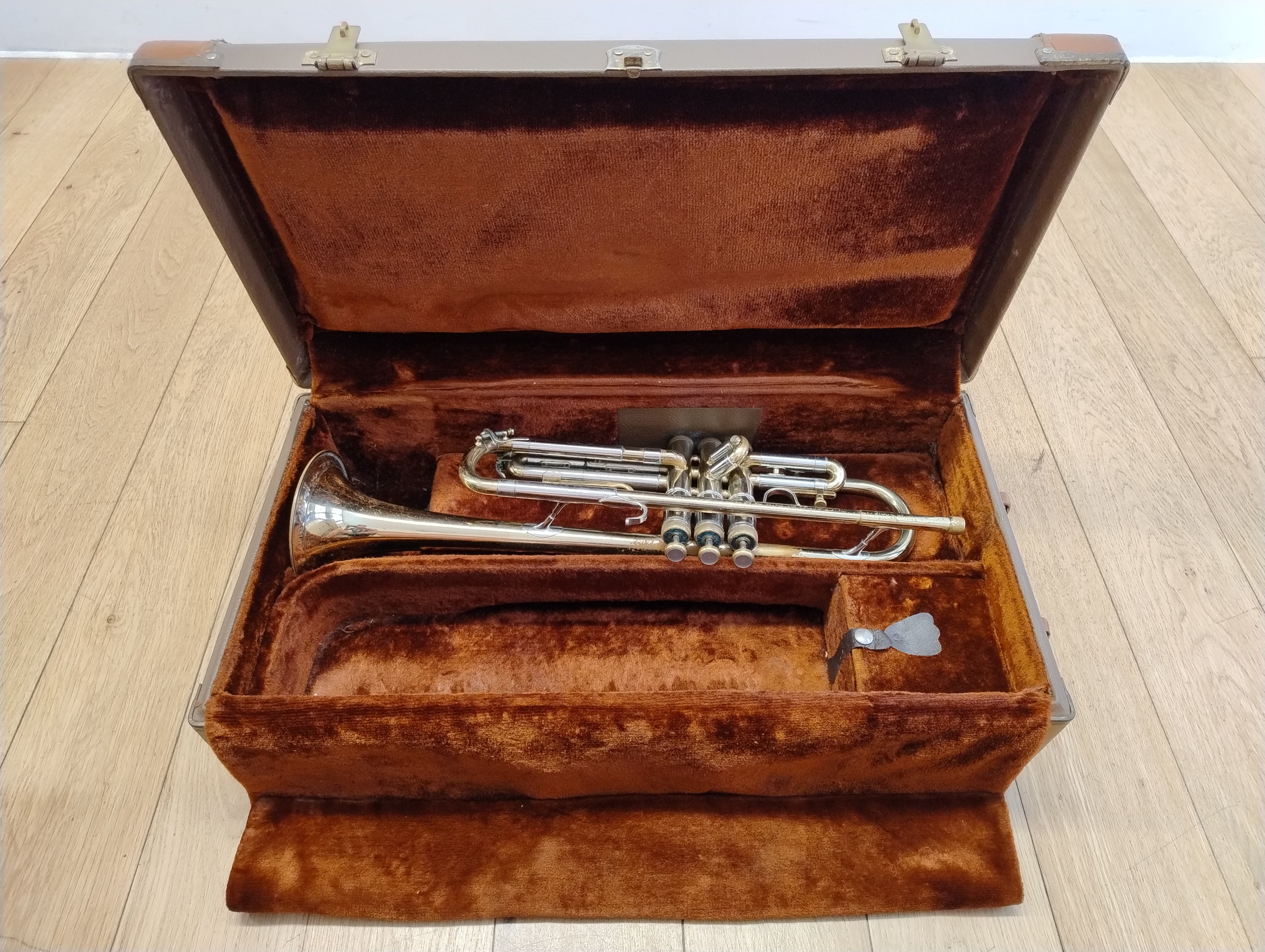 Olds Super Bb Trumpet (Pre-owned)