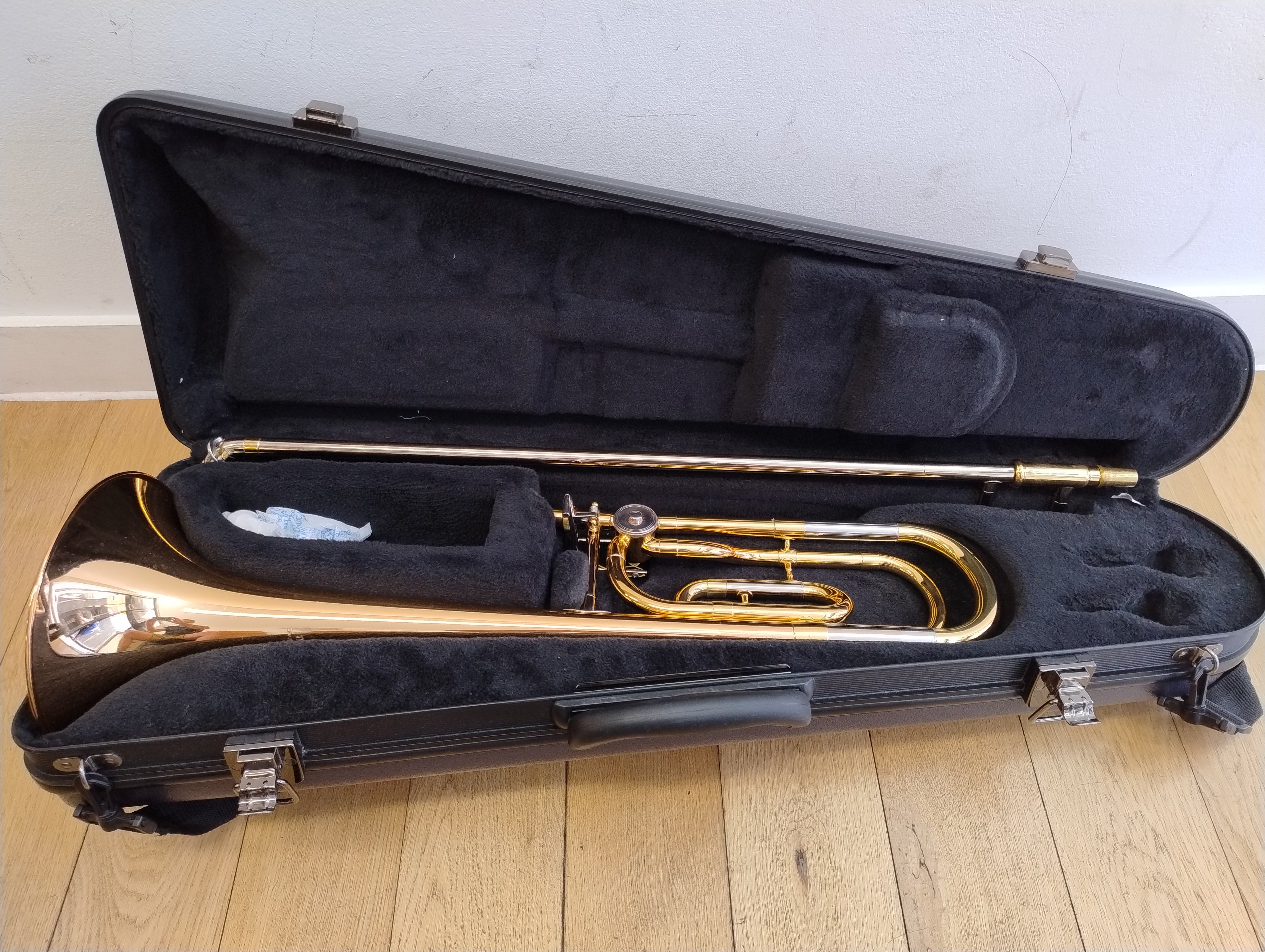 Yamaha YSL448G Bb/F Trombone (Pre-owned)