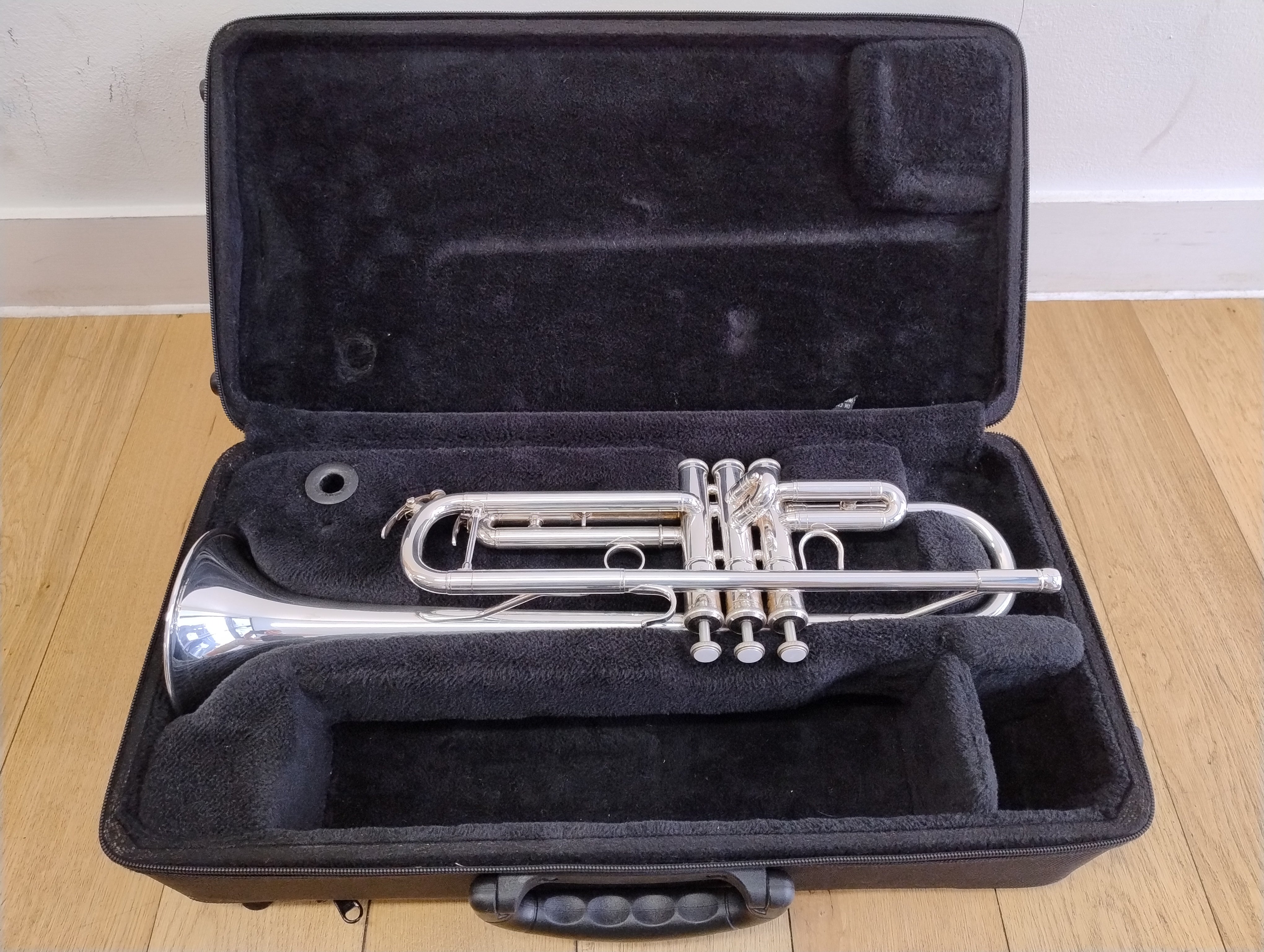 Yamaha YTR4335S Bb Trumpet (Pre-owned)