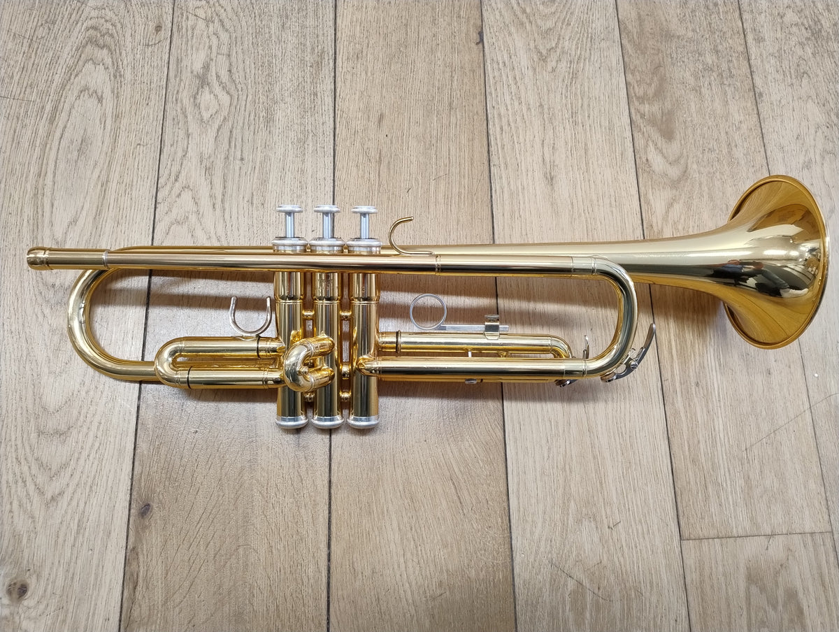 Yamaha YTR2330 Bb Trumpet  (Pre-owned)