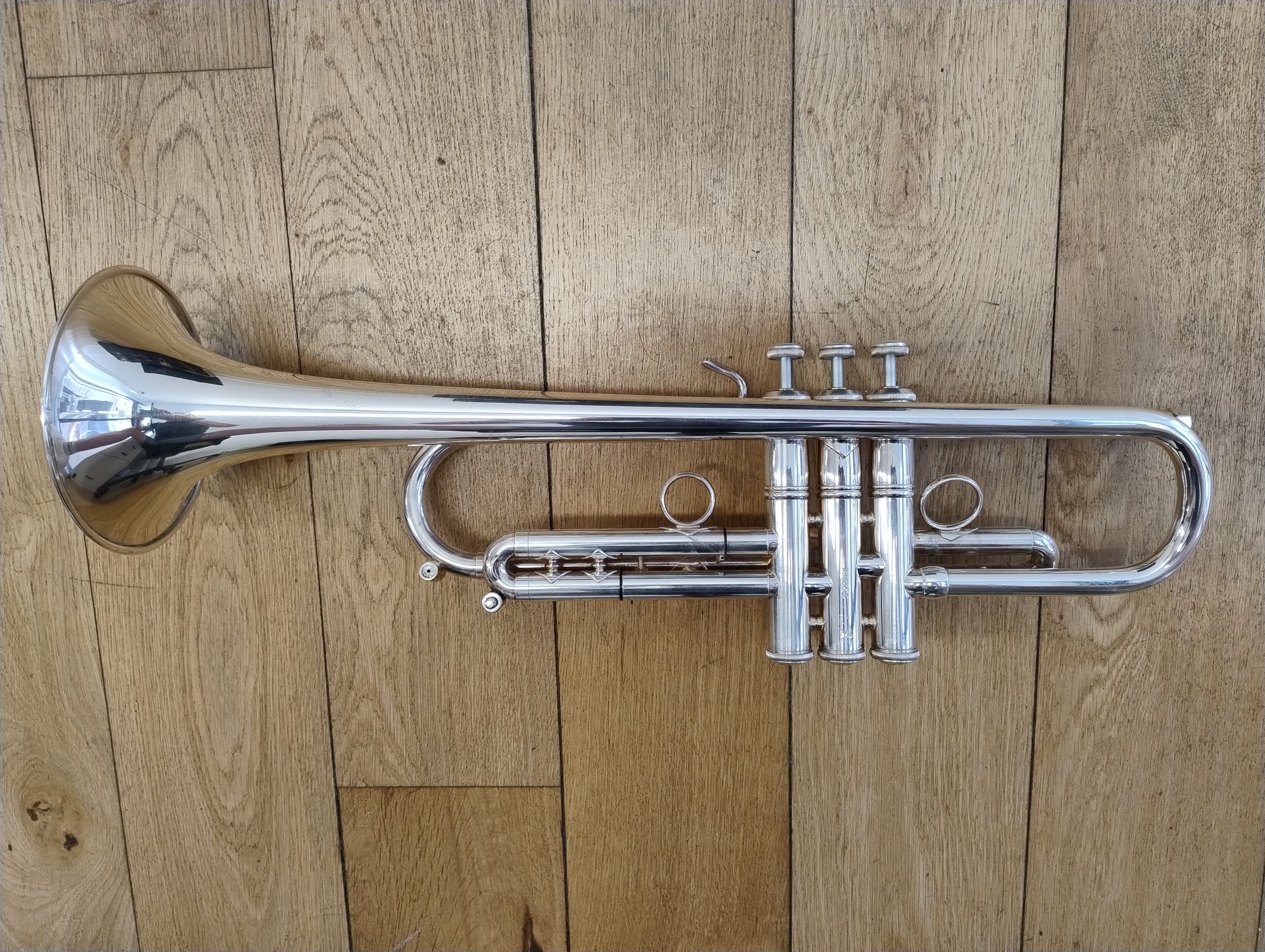 Bach Commercial LT190S1B Bb Trumpet  (Pre-owned)