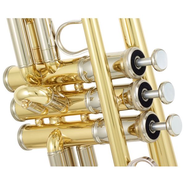 Yamaha YTR8335 Xeno Bb Trumpet