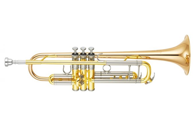 Yamaha YTR8335G  Xeno trumpet, lacquer with gold brass bell